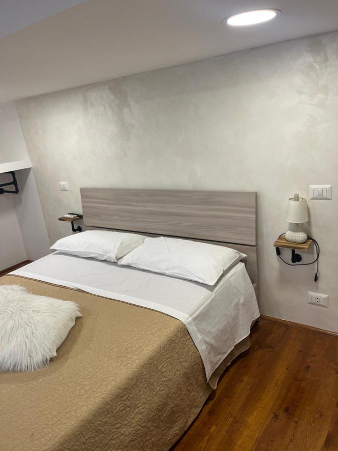 Appartamento Melissa 2 Napoli Ngoại thất bức ảnh