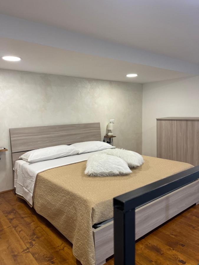 Appartamento Melissa 2 Napoli Ngoại thất bức ảnh